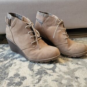 Womens Ankle Bootie